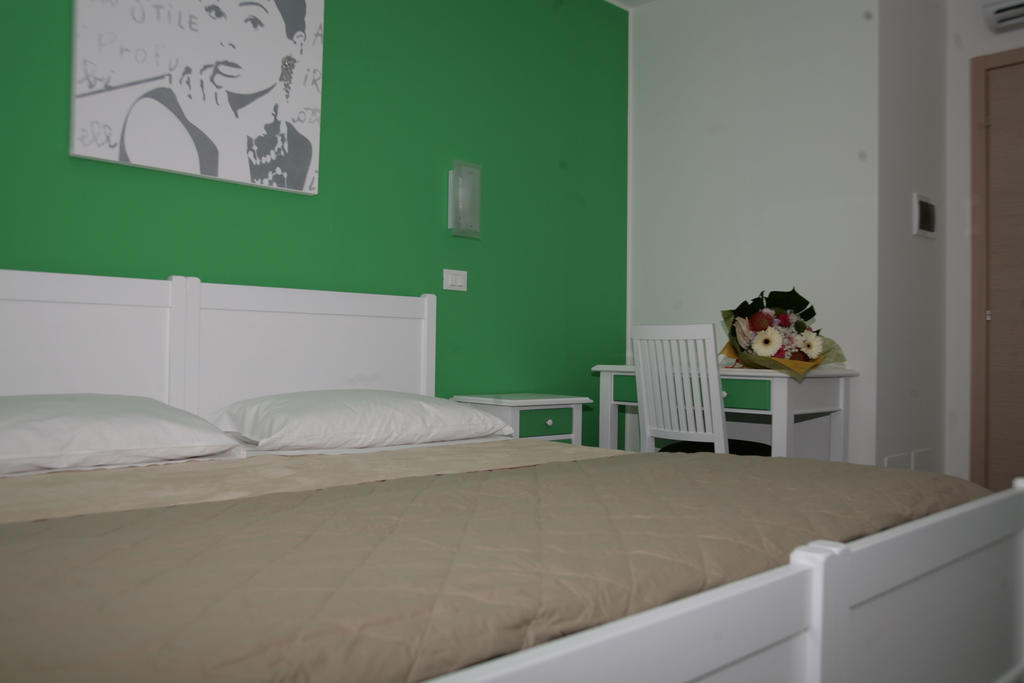 Bed & Breakfast Nettuno Comun Nuovo Chambre photo