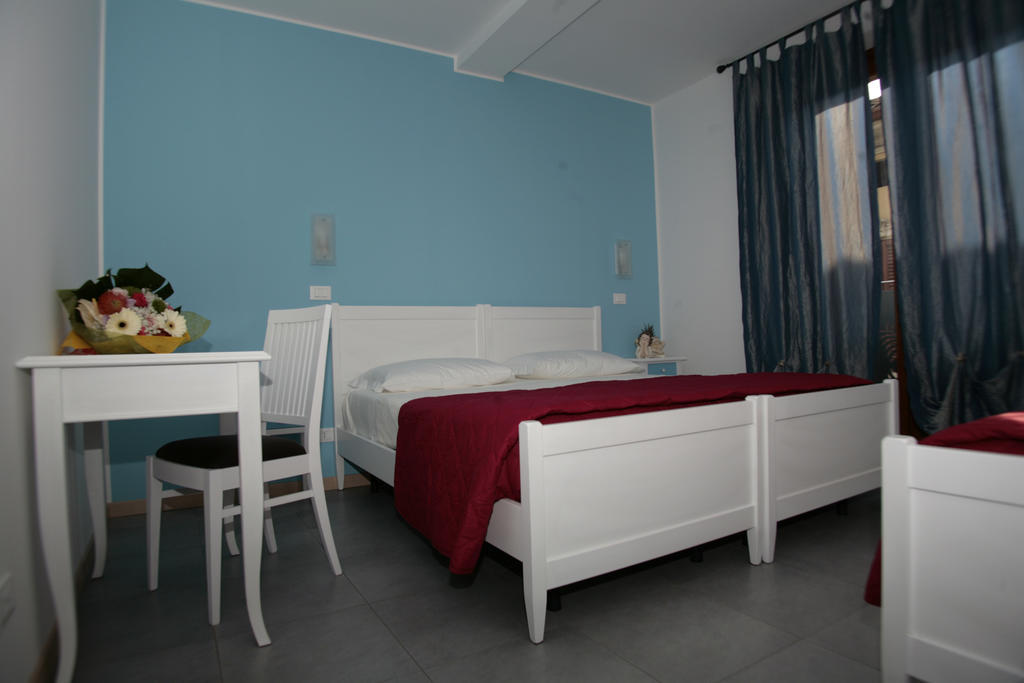 Bed & Breakfast Nettuno Comun Nuovo Chambre photo